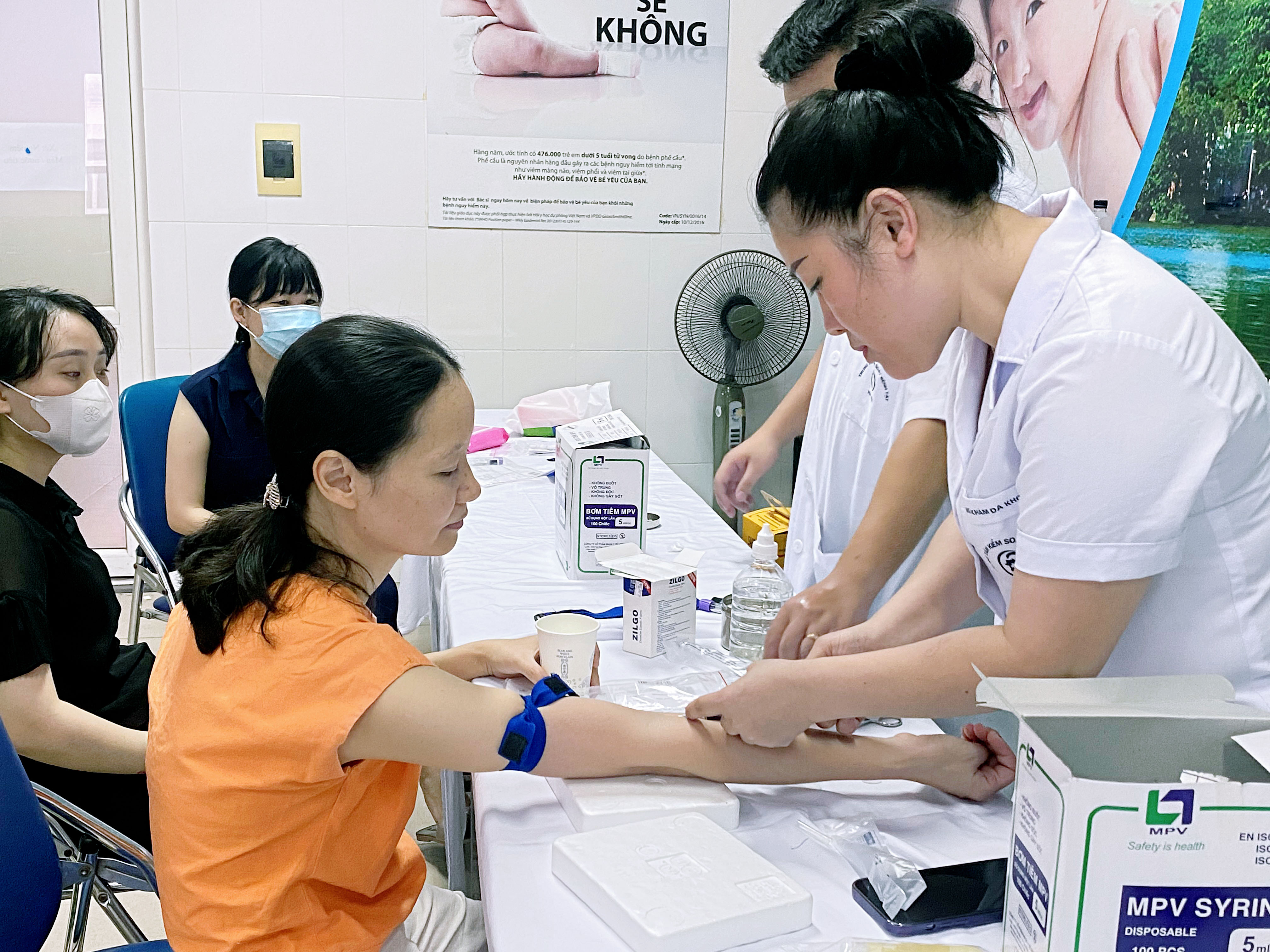 Trung tâm Kiểm soát bệnh tật Hà Nội luôn quan tâm chăm lo sức khỏe người lao động