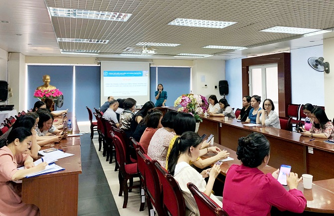CDC Hà Nội: Tập huấn công tác phòng chống dịch bệnh trong trường học cho cán bộ y tế các trường đại học, học viện, cao đẳng