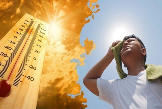 Ngành Y tế Hà Nội khuyến cáo phòng chống nắng nóng để bảo vệ sức khỏe