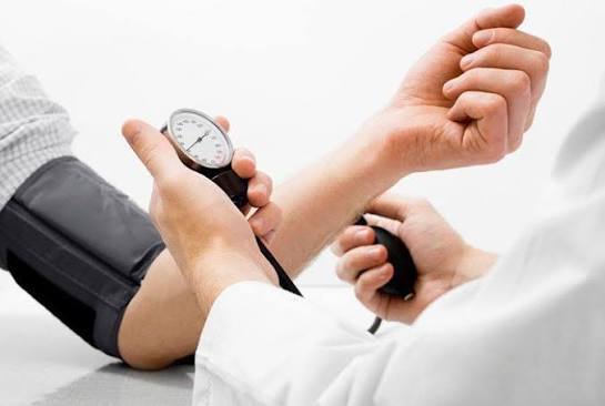 Chủ động kiểm soát huyết áp để bảo vệ sức khỏe của chính mình